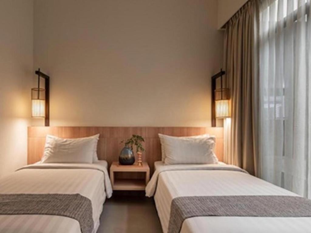 Bentani Hotel & Residence Чиребон Экстерьер фото
