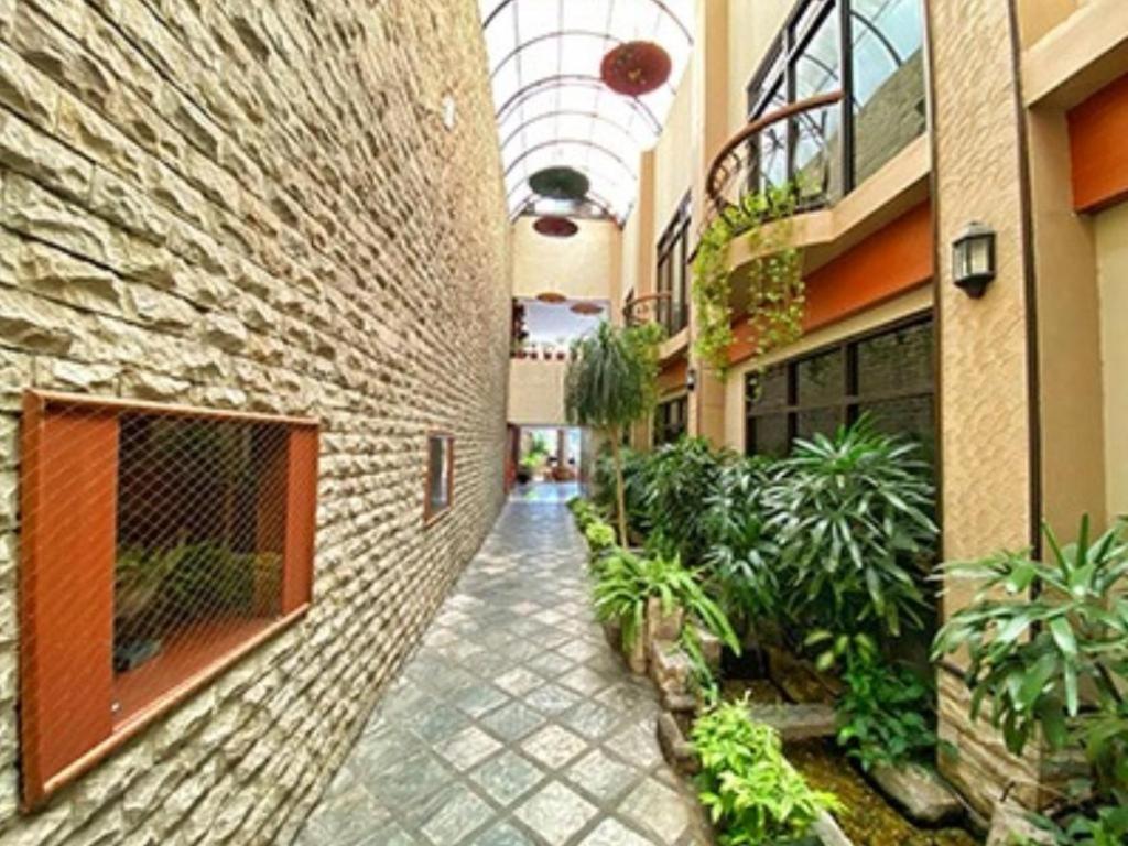 Bentani Hotel & Residence Чиребон Экстерьер фото